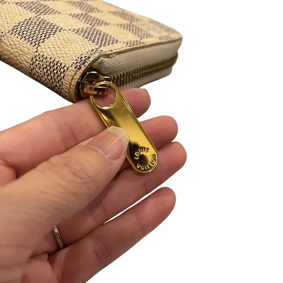 Louis Vuitton Damier Azur Wallet - Picture 8 of 8